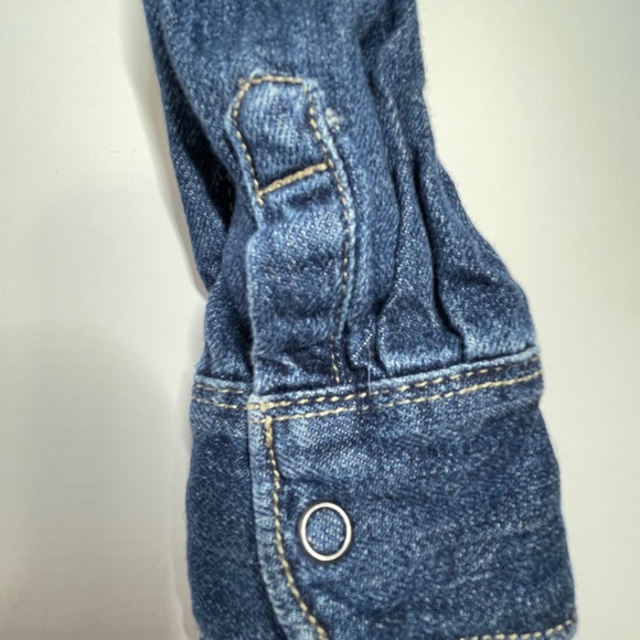 Old Navy 3T girl jean snap down shirt. - Picture 7 of 8